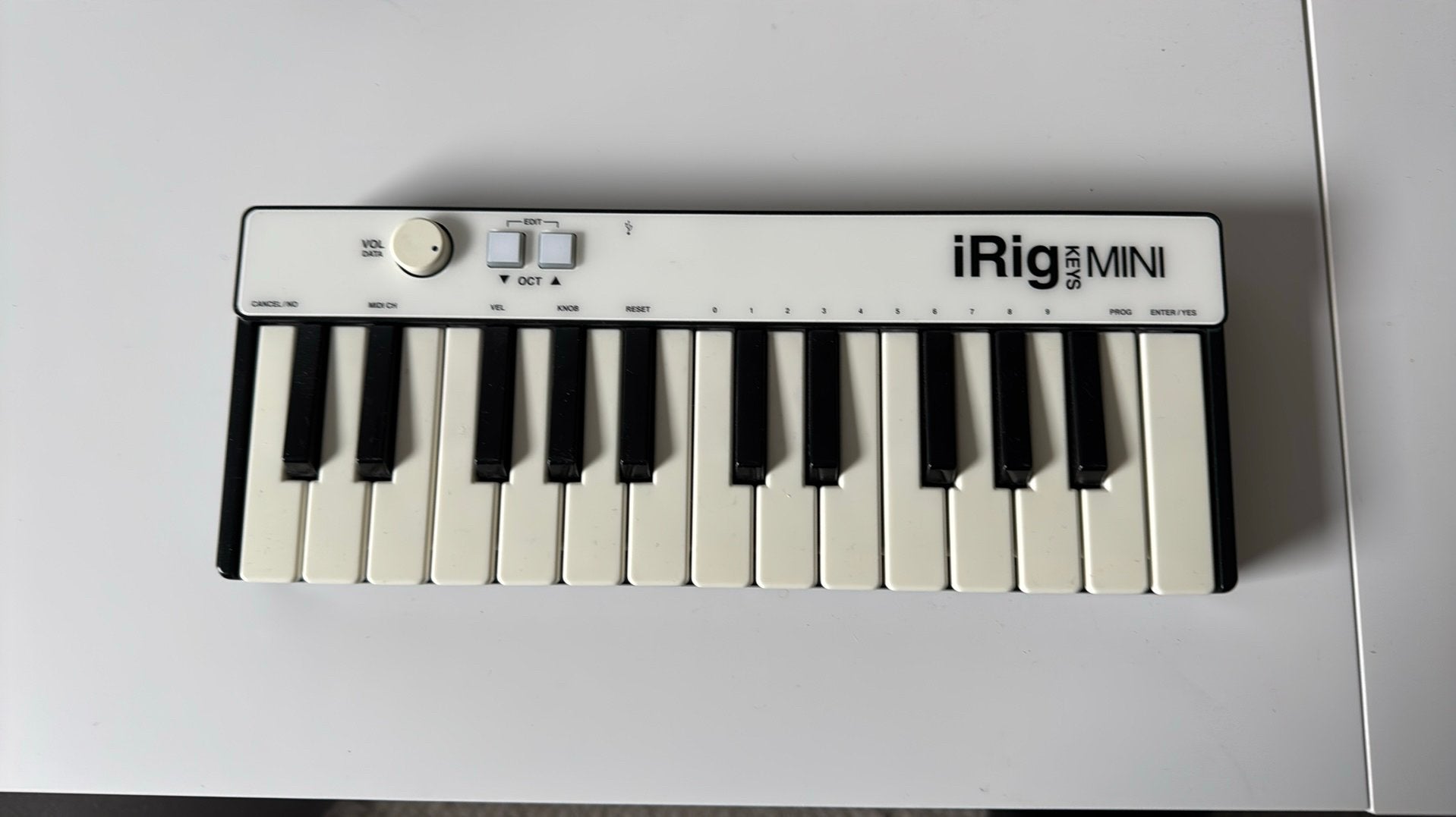 iRig Keys Mini, Ophalen of Verzenden, Zo goed als nieuw