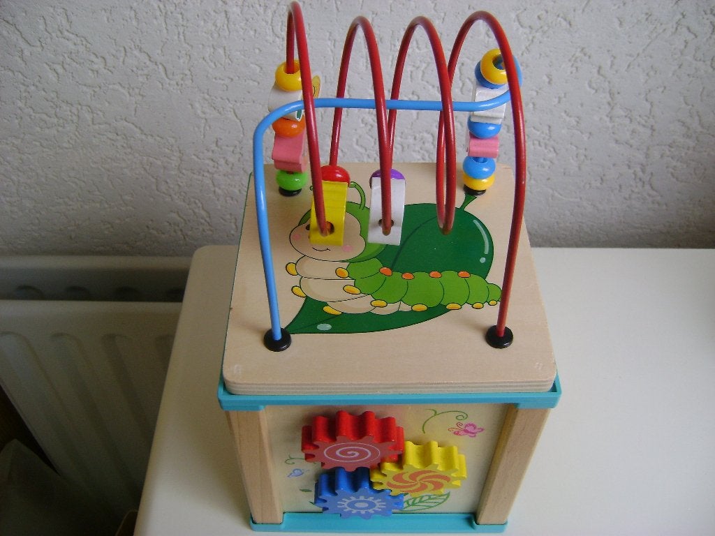 houten vierkanten aktiviteiten kubus 15x15x15x30h klok telra, Ophalen of Verzenden, Zo goed als nieuw, Overige typen