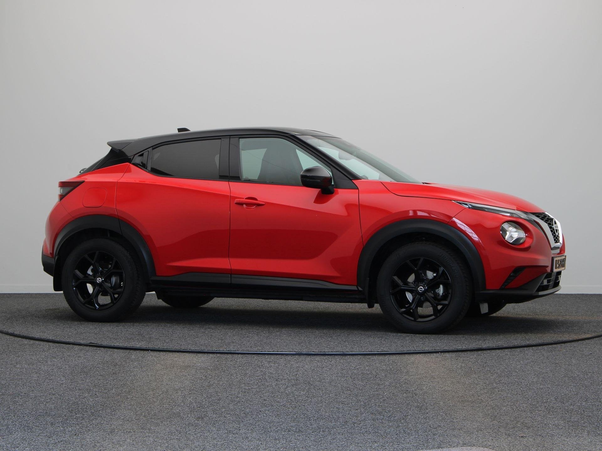 Foto 13 van Nissan Juke 1.0 DIG-T N-Connecta | Trekhaak | Apple Carplay