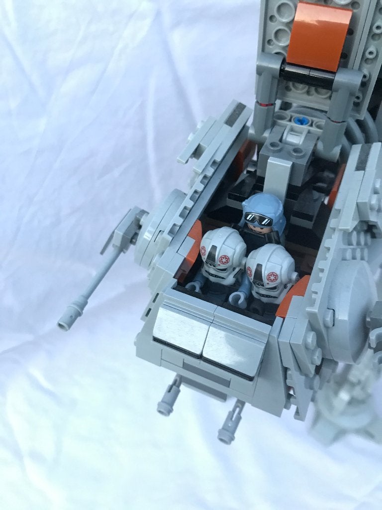 Foto 11 van LEGO star wars 75288 ZEER GOEDE STAAT