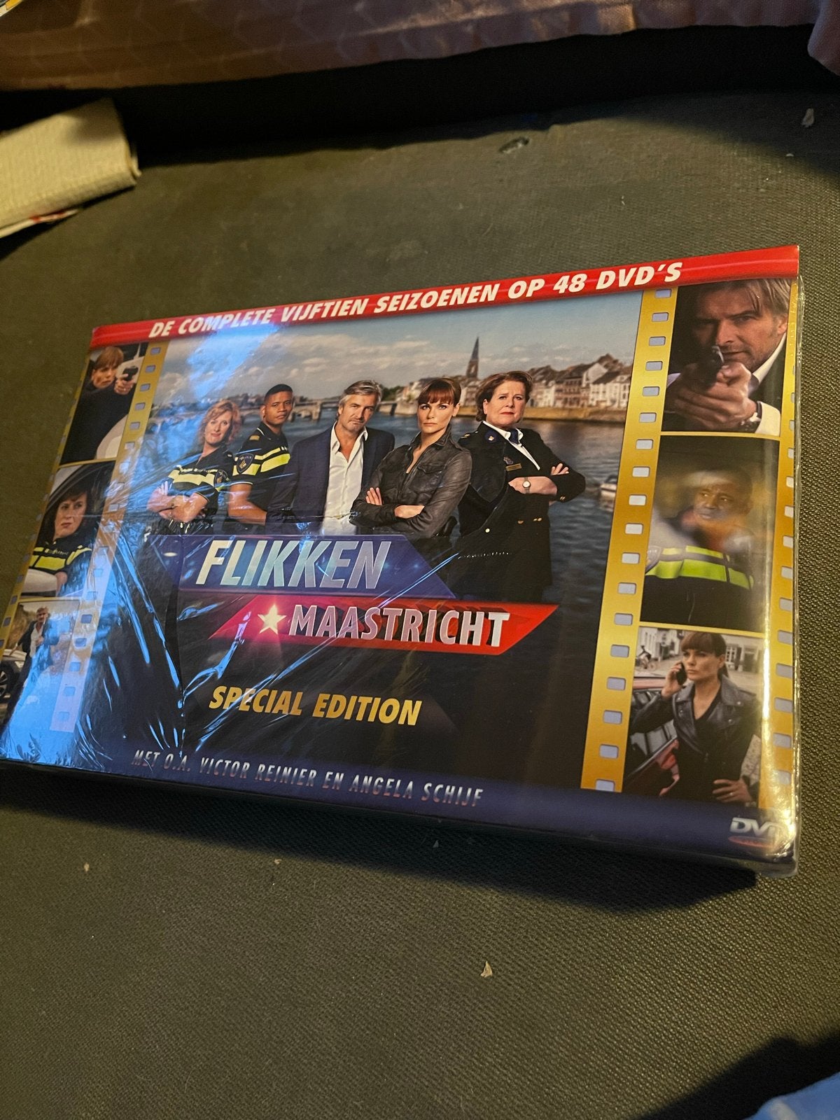 Flikken Maastricht - Complete Seizoenen 1 t/m 15 (48 DVD's), Cd's en Dvd's, Dvd's | Tv en Series, Boxset, Ophalen of Verzenden
