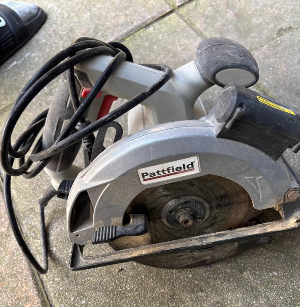 PATTFIELD Handcirkelzaag PE-160KS, Ophalen, 1200 watt of meer, Cirkelzaag, 30 tot 70 mm