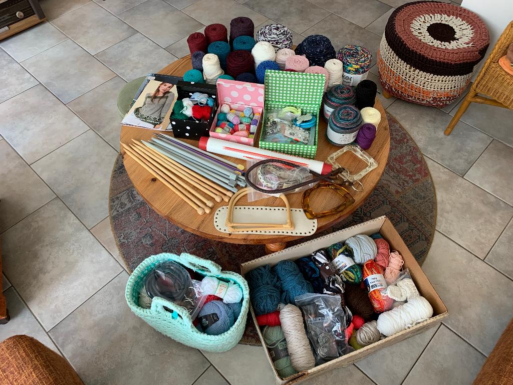 Enorme partij wol en garen plus accessoires, Ophalen, Nieuw, Breien, Wol of Garen