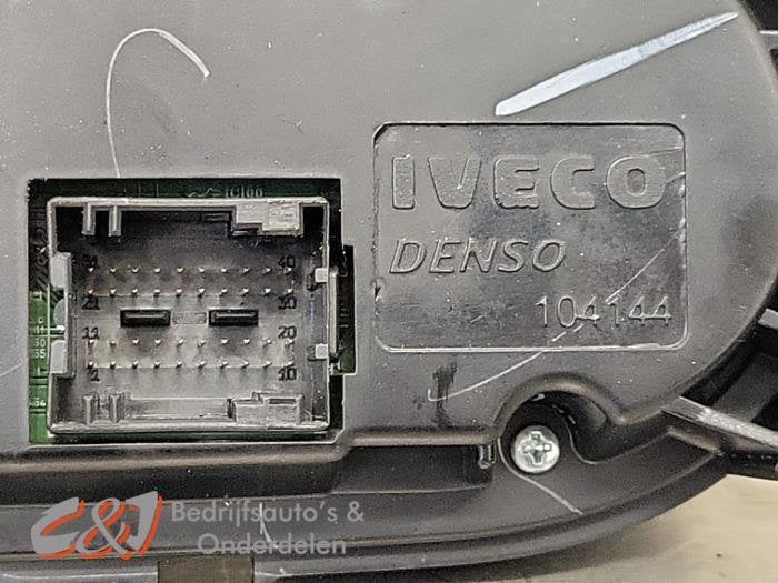 Airco bedieningspaneel van een Iveco New Daily, Gebruikt, -, Overige automerken, -