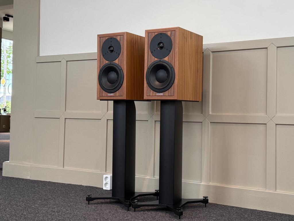 Dynaudio Heretige Special+ Dynaudio Stand 20, Overige merken, Ophalen of Verzenden, Zo goed als nieuw, /