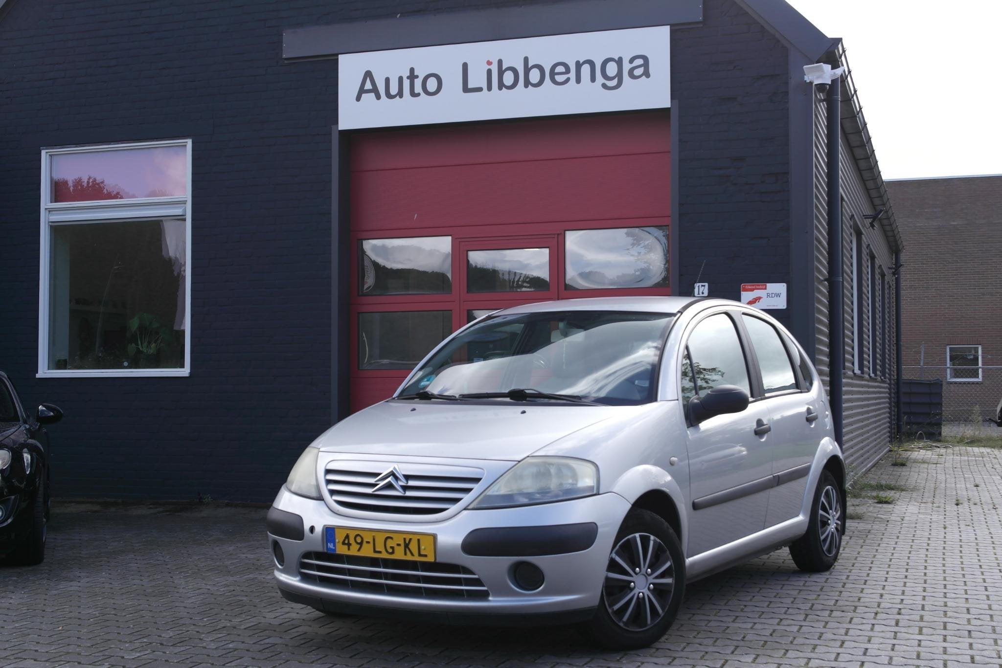 Citroen C3 1.4i Ligne Prestige STUURBEKR / CENTR,VERGR / RAD, Voorwielaandrijving, Stof, Origineel Nederlands, Handgeschakeld