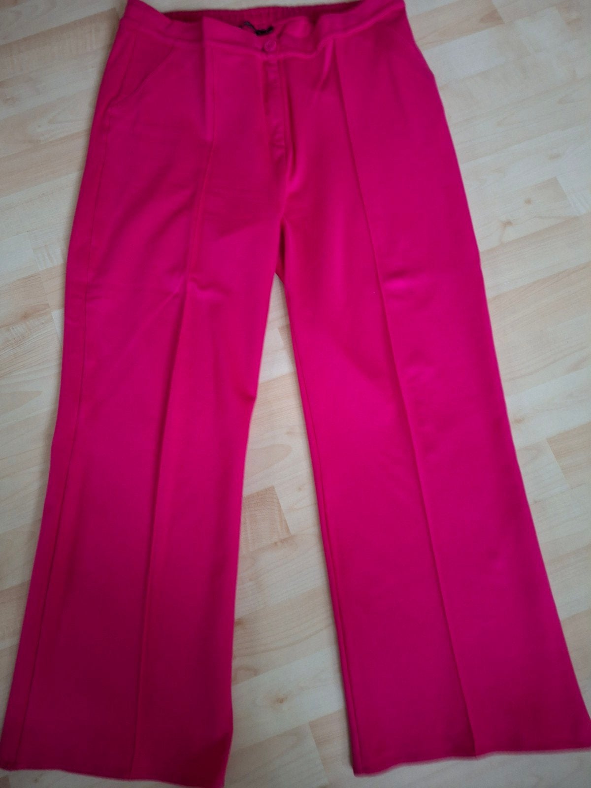 Donna Dura Roze broek met iets uitlopende pijp - Maat 44, Maat 38/40 (M), Ophalen of Verzenden, Roze, Lang