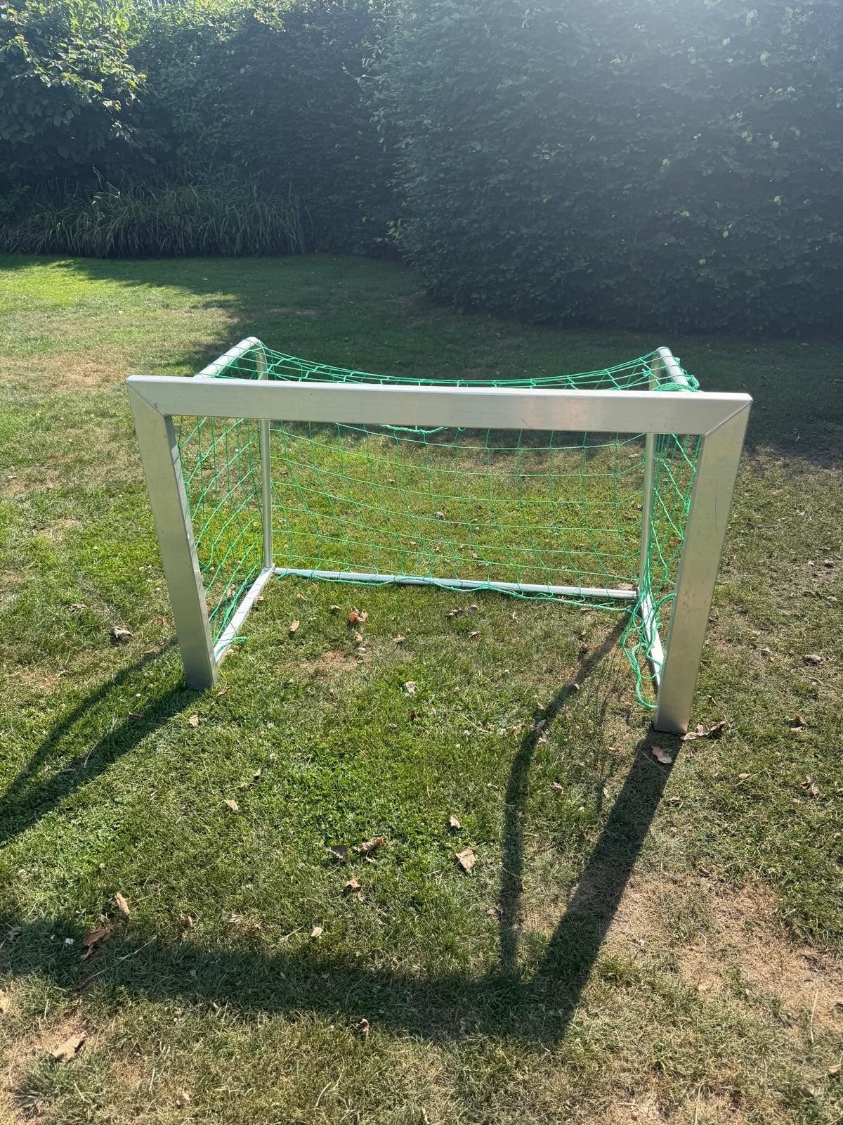 Aluminium voetbalgoal 136x90 cm - Compact en stevig, Ophalen, Gebruikt, Overige typen
