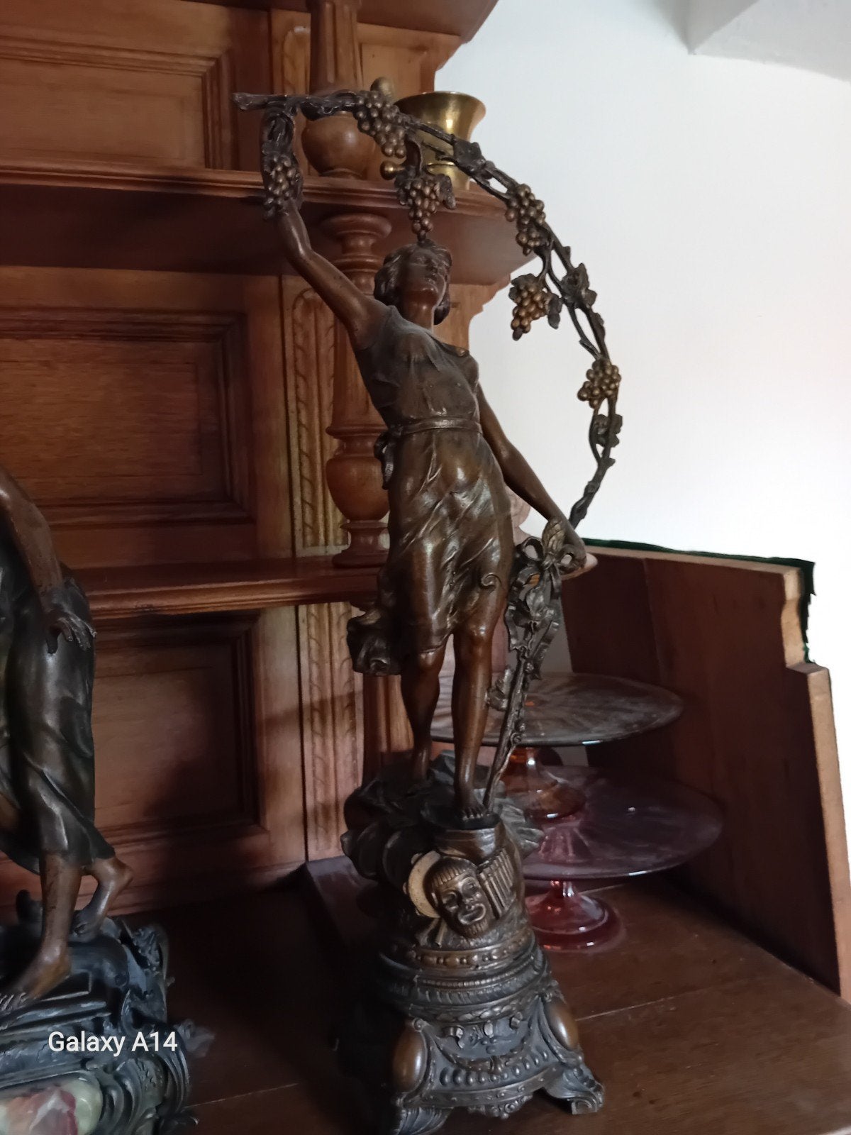 Antieke Klok met Bronzen Beelden en Bijpassende Kast, Ophalen of Verzenden