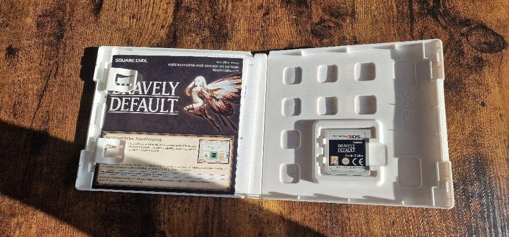 Bravely Default - Nintendo 3DS, Spelcomputers en Games, Games | Nintendo 2DS en 3DS, 1 speler, Ophalen of Verzenden, Zo goed als nieuw