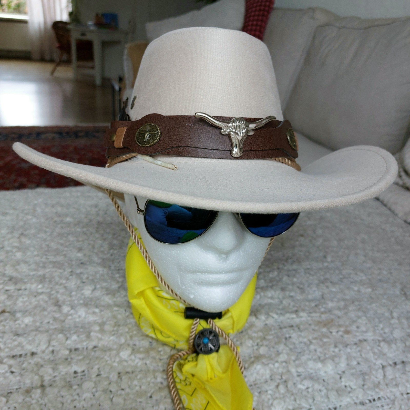 Set, Stijlvolle cowboyhoed met unieke details, Hoed, Nieuw, Onbekend, One size fits all