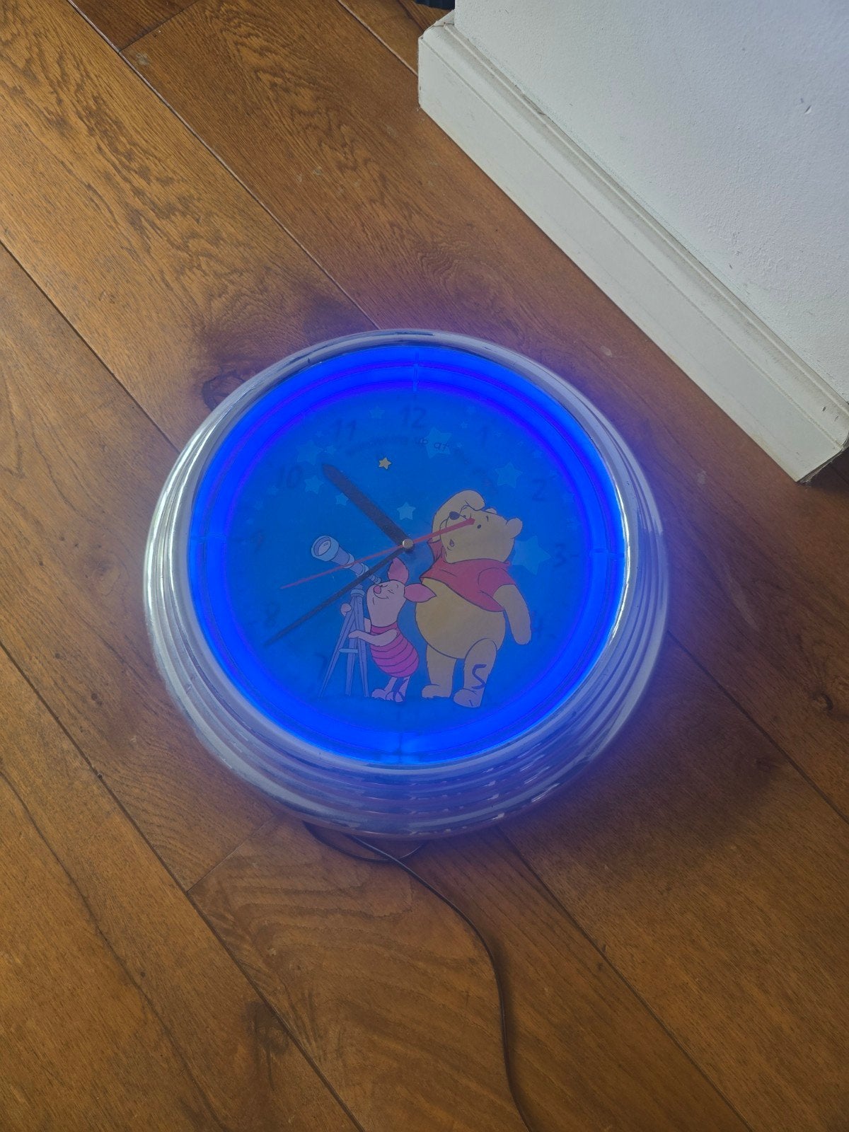 Neon klok winnie de poeh, Ophalen, Wandklok