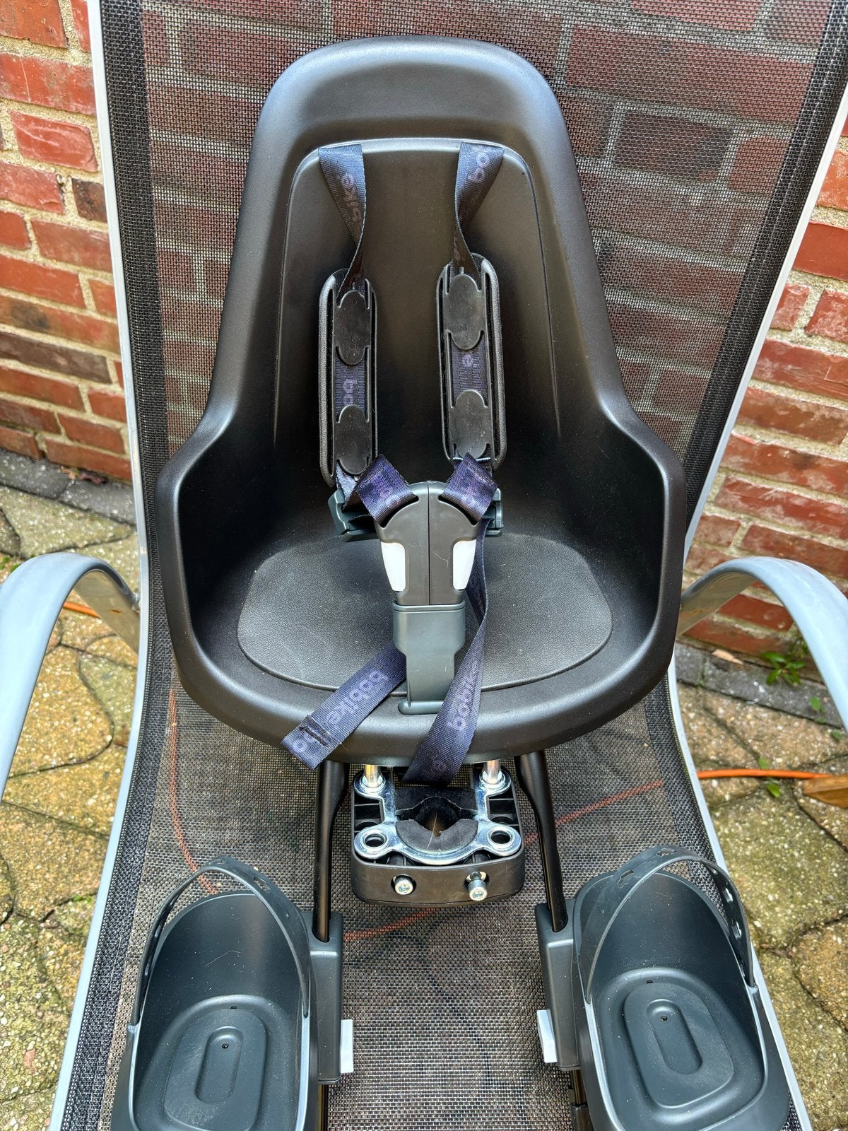 Bobike voorzitje met windscherm, Ophalen, Gebruikt, Voetsteuntjes, Voorzitje
