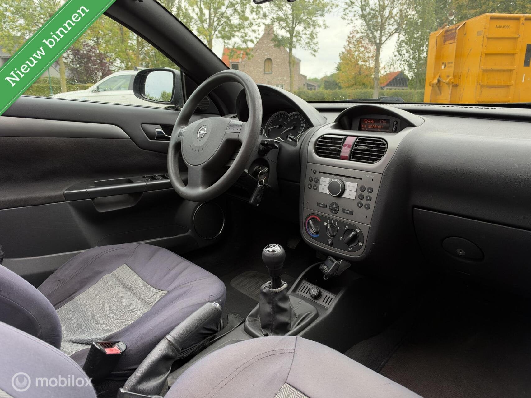 Opel Tigra TwinTop Cabriolet1.4-16V Rhythm Nieuwe Apk, Voorwielaandrijving, Stof, Gebruikt, 4 cilinders