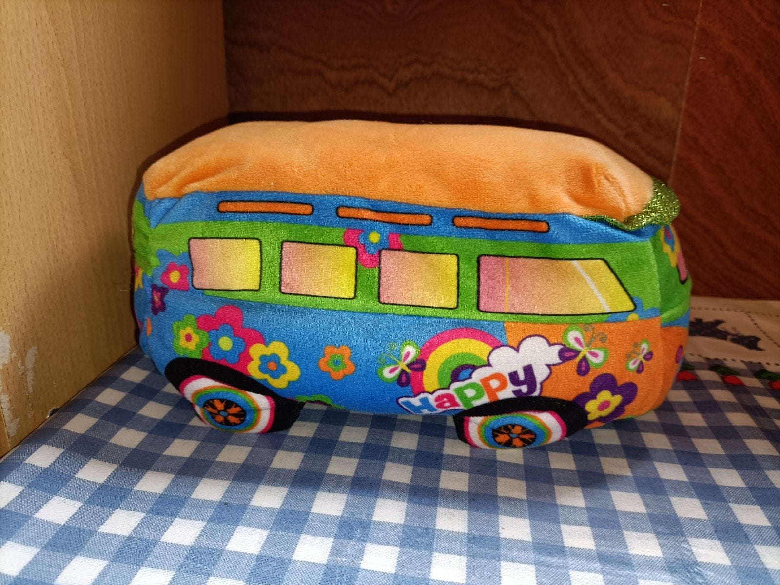 Volkswagen bus knuffel Happy met vrolijke kleuren 25 cm, Ophalen of Verzenden, Zo goed als nieuw, Overige typen
