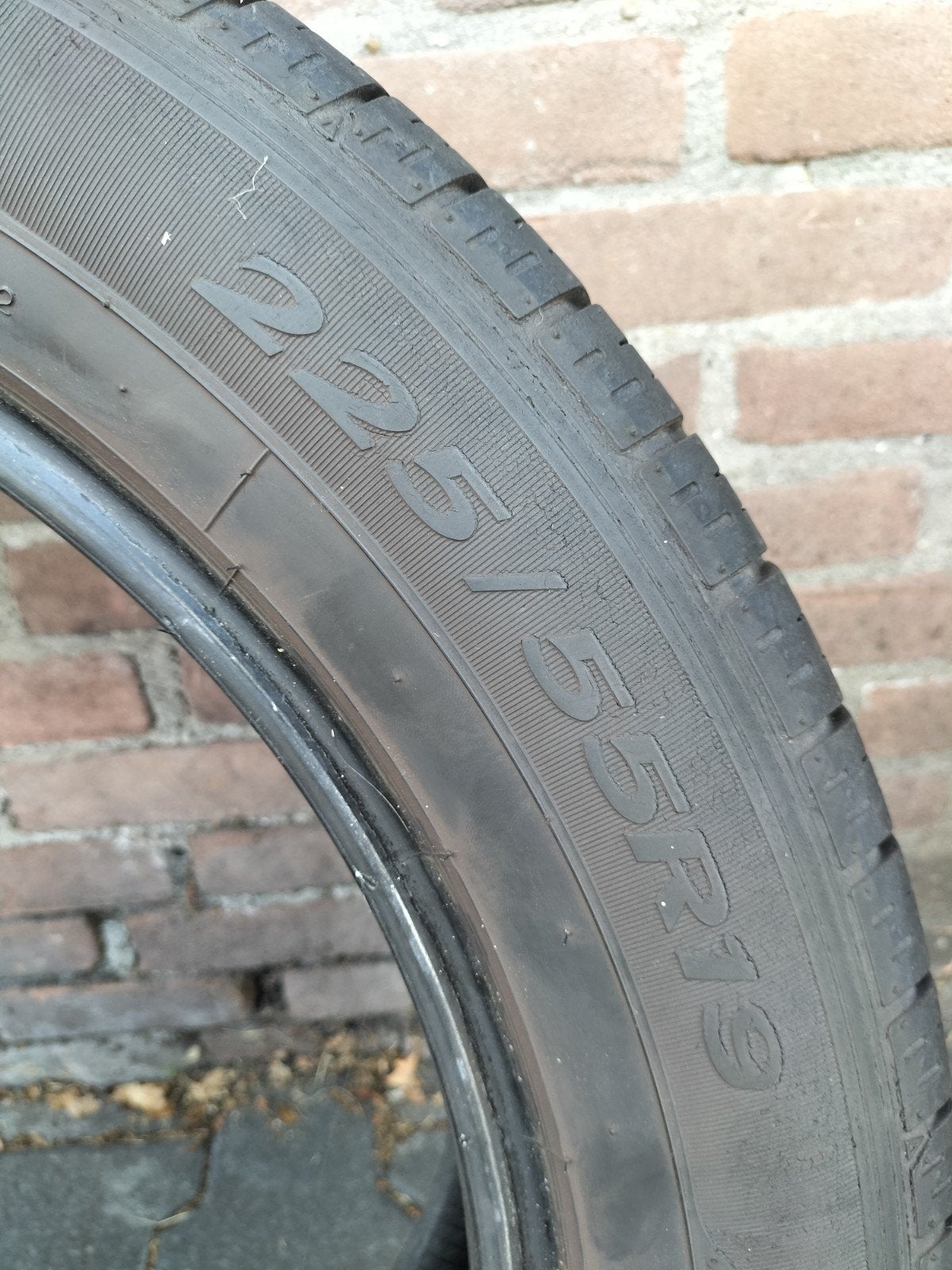 Gebruikte banden 225/55R19 .4 stuks ongeveer 50 %, 19 inch, Gebruikt, Ophalen of Verzenden, Band(en)