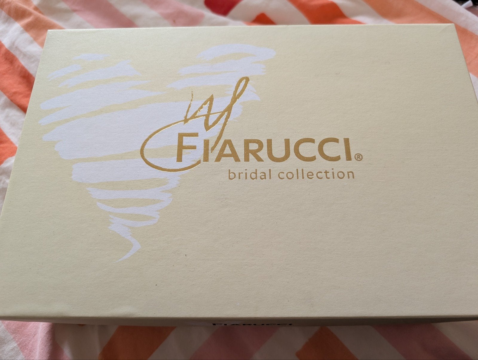 trouwschoenen dames maat 40 fiarucci, Fiarucci, Schoenen, Ophalen of Verzenden, Zo goed als nieuw