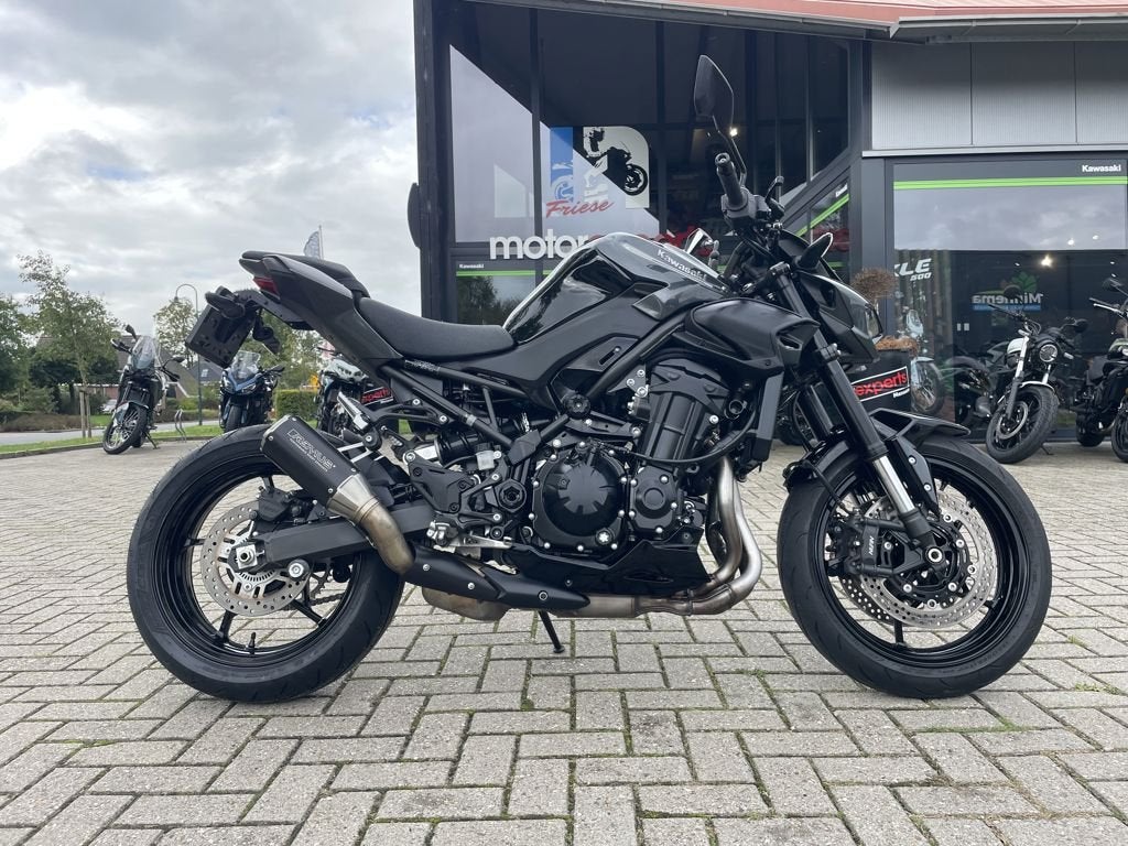 KAWASAKI Z900, Meer dan 35 kW, 949 cc, Naked bike, Gebruikt