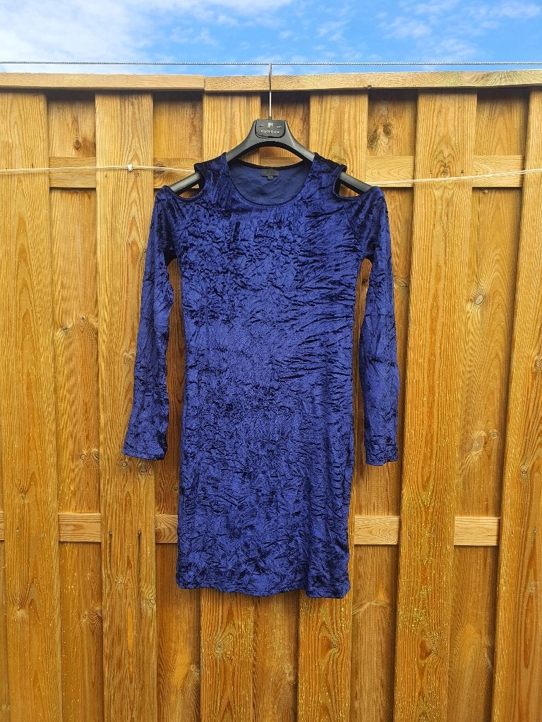 Velvet jurk Seven Sisters maat XL marineblauw party dress, Kleding | Dames, Maat 38/40 (M), Blauw, Ophalen of Verzenden, Zo goed als nieuw