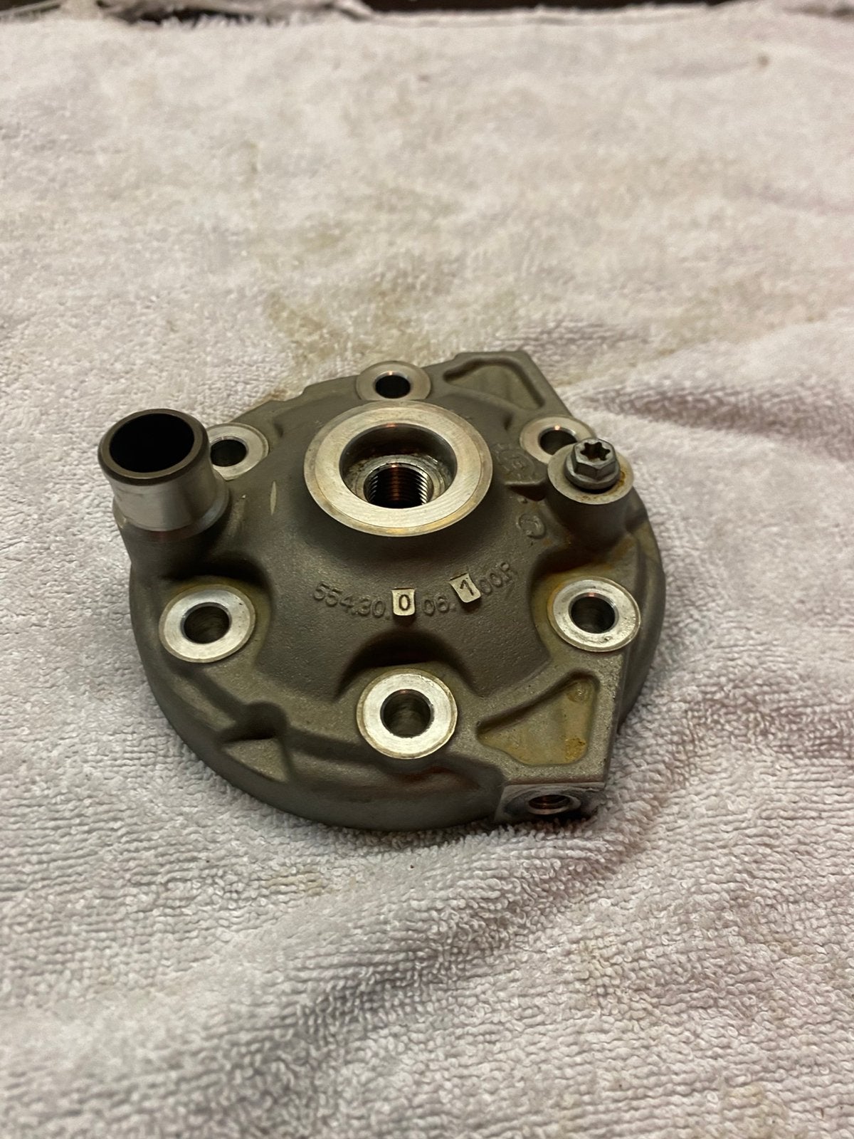Ktm cilinderkop, Ophalen