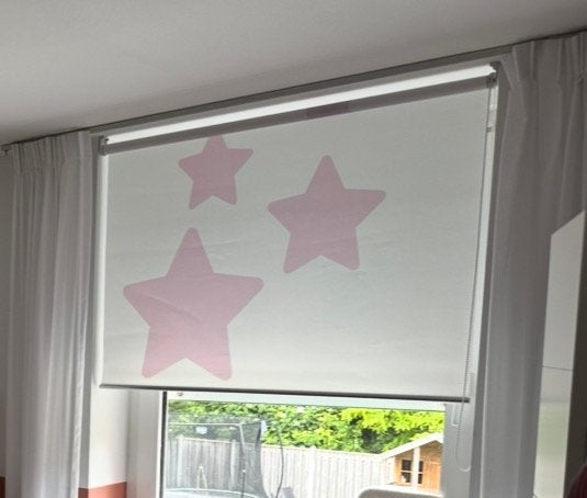 Rolgordijn kind, Ophalen, 50 tot 100 cm, Zo goed als nieuw, Wit