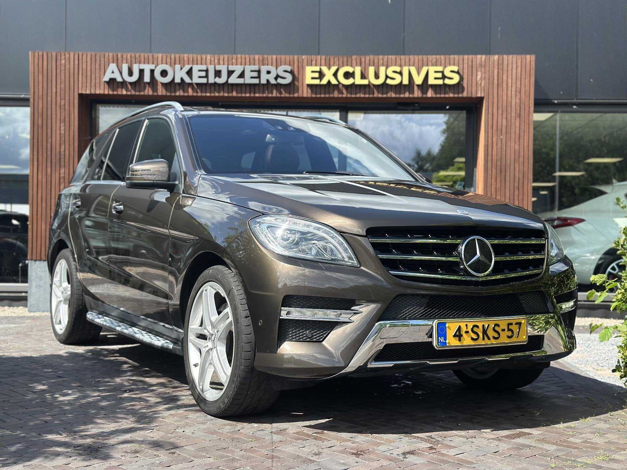 Mercedes-Benz M-klasse 350 Edition 1 AMG Panoramadak Designo, Automaat, Euro 5, Gebruikt, Bruin