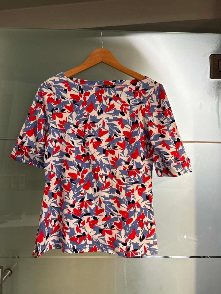 Lauren Ralph Lauren Top met Kleurrijke Bloemenprint – Maat M, Kleding | Dames, Maat 38/40 (M), Blauw, Ophalen of Verzenden, Zo goed als nieuw