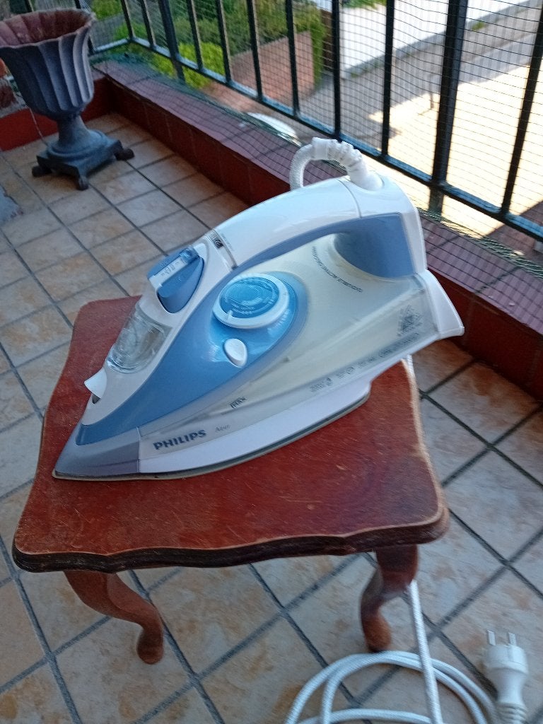 Philips Stoomstrijkijzer, Witgoed en Apparatuur, Strijkijzers en Strijkplanken, Ophalen, Zo goed als nieuw, Strijkijzer met snoer