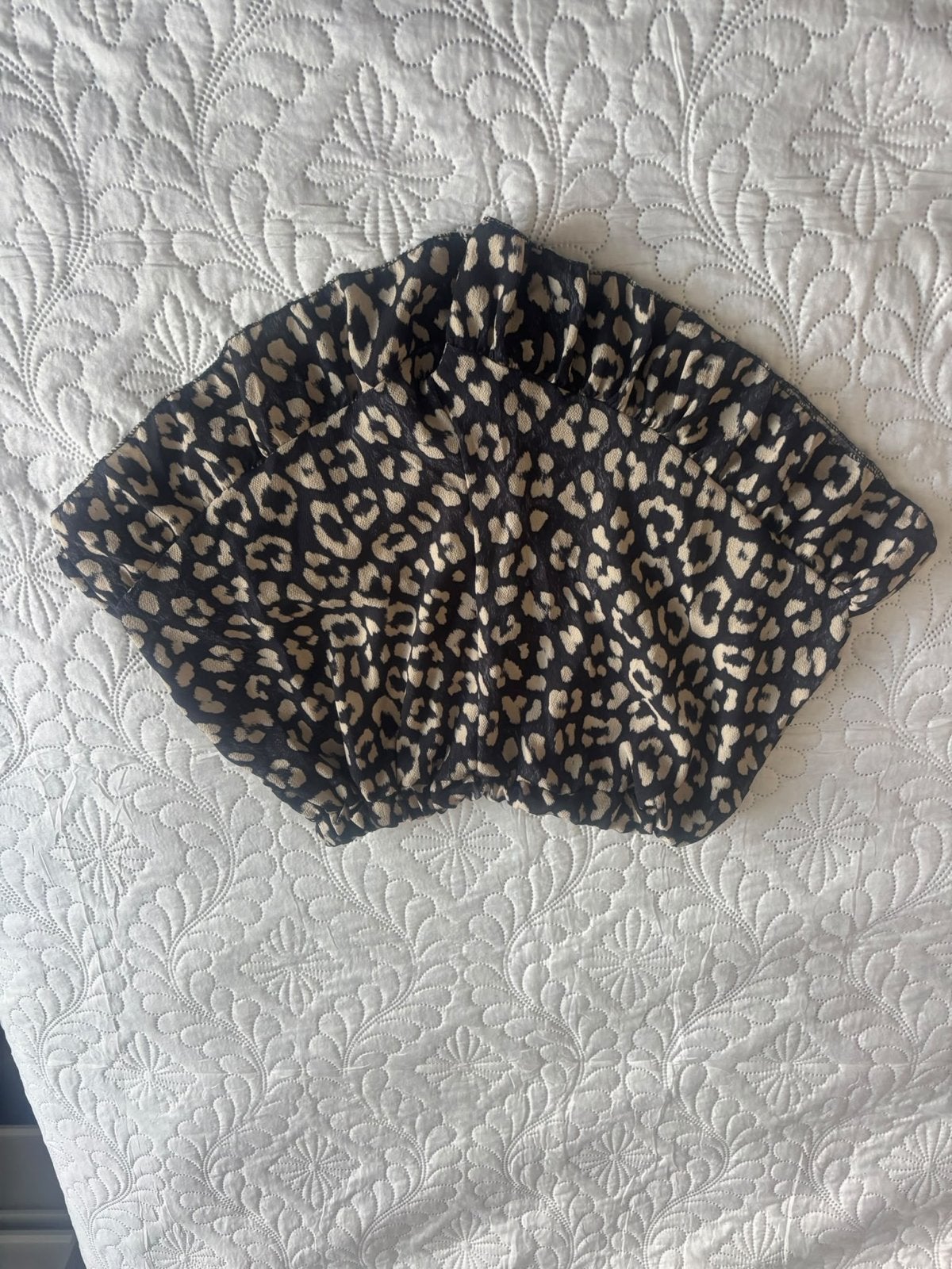 Leopard print top met korte mouwen, Kleding | Dames, Maat 38/40 (M), Zwart, Ophalen of Verzenden, Zo goed als nieuw