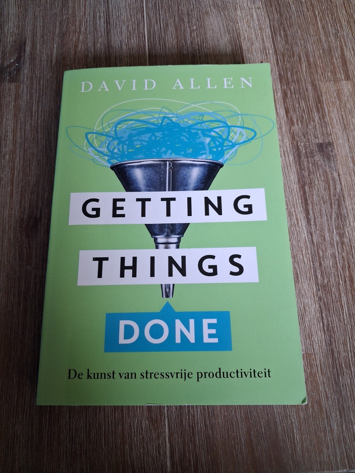 David Allen Getting Things Done 376 blz

Boek bevat meerdere, Boeken, Ophalen of Verzenden, Nieuw