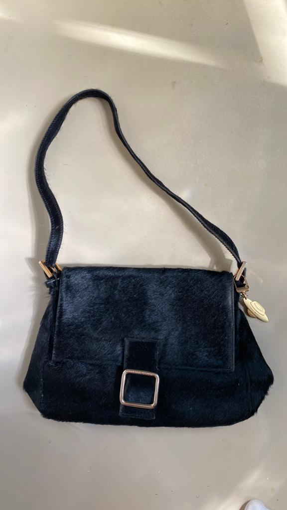 Fabienne Chapot pony hair schouder tas suede zwart tasje, Ophalen of Verzenden, Zo goed als nieuw, Zwart, Schoudertasje