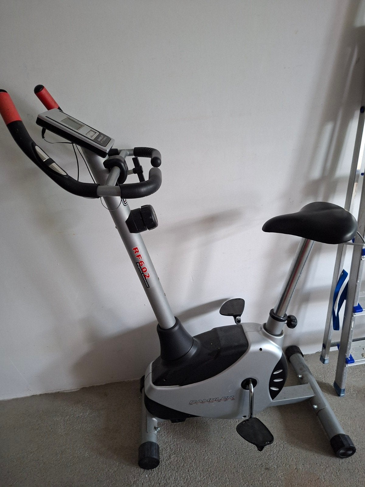Rambler Hometrainer - Ideaal voor thuisworkouts, Ophalen of Verzenden