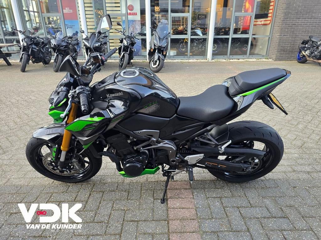 KAWASAKI Z900 (bj 2023), 4 cilinders, Motorrijbewijs A, 948 cc, Bedrijf