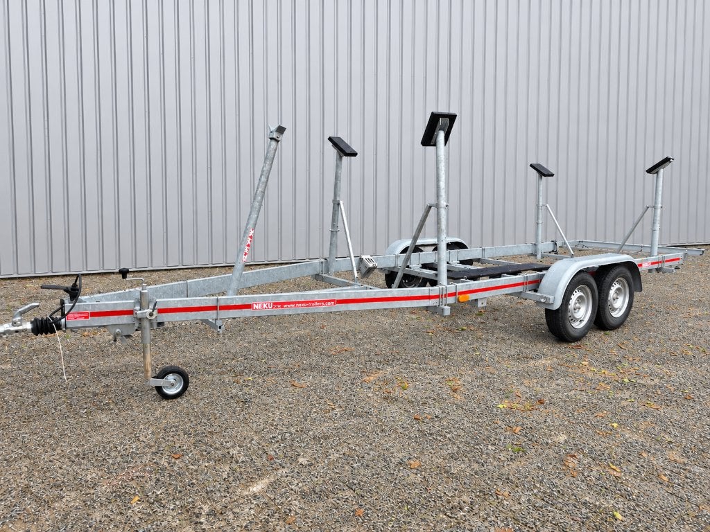 Boottrailer zeilboot, Ophalen, 1500 tot 3000 kg, 6 tot 9 meter, Verstelbare verlichting