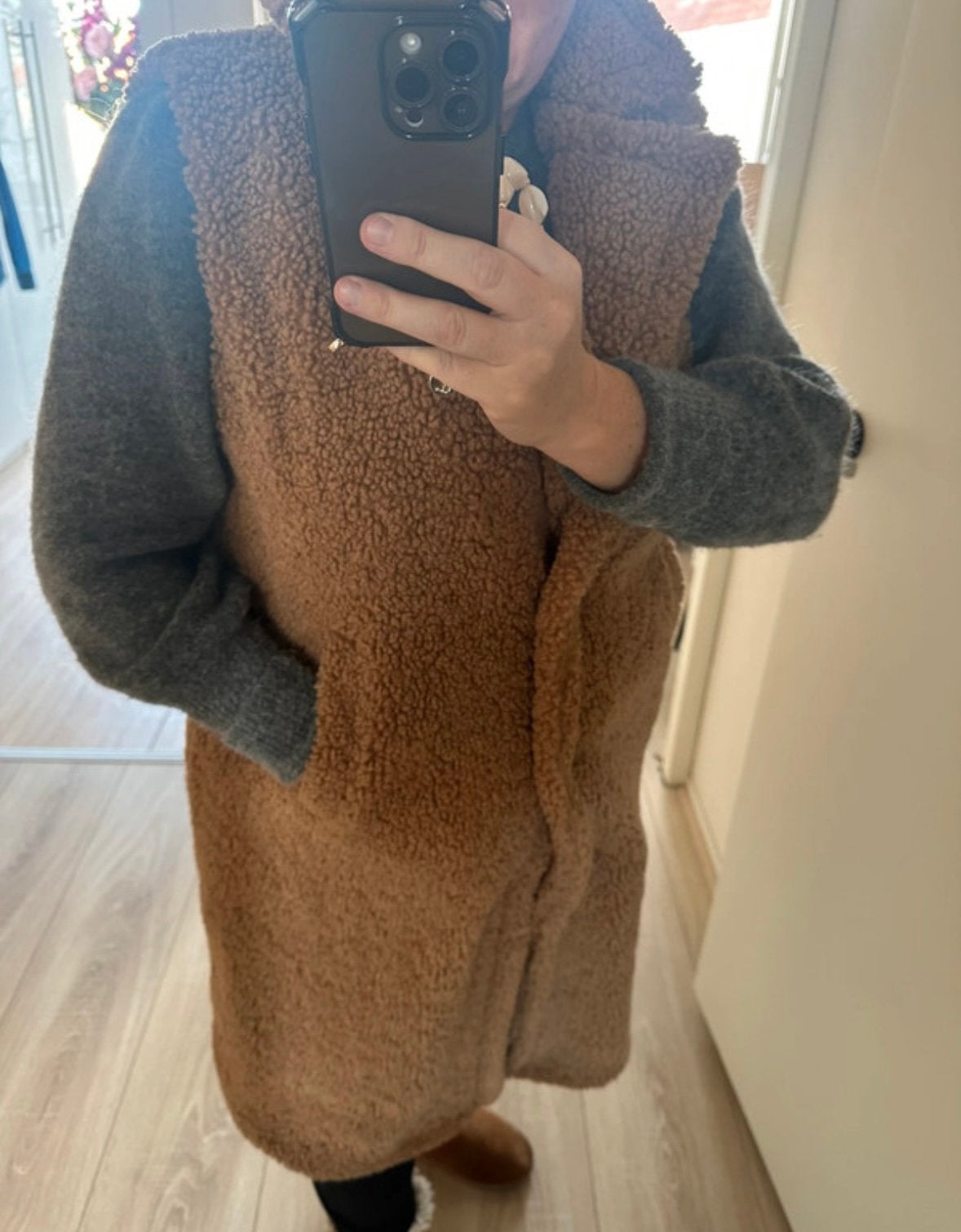 JS Millenium teddy bodywarmer mt M, Kleding | Dames, Bodywarmers, Ophalen of Verzenden, Zo goed als nieuw, Maat 38/40 (M), Bruin