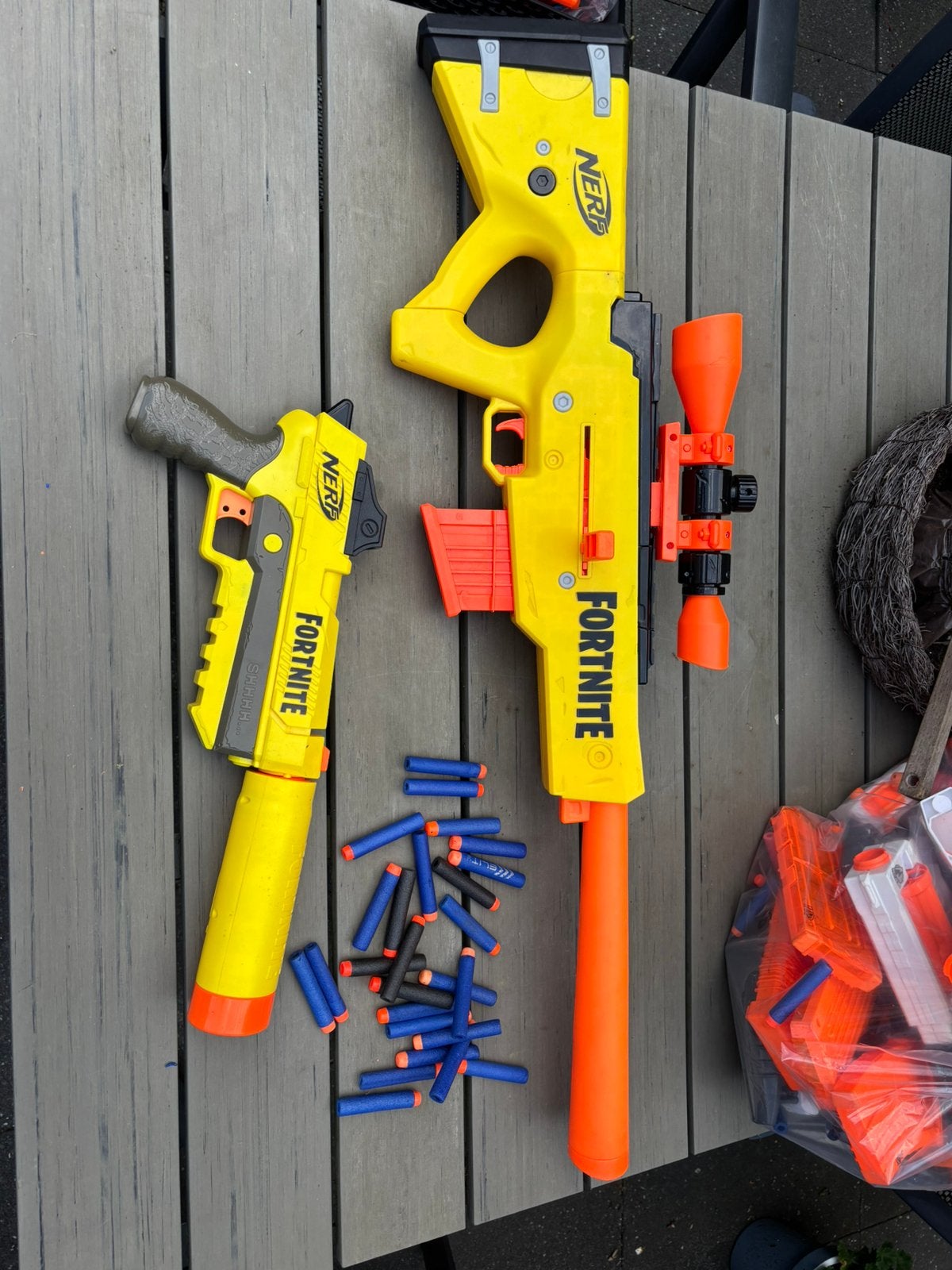 Nerf Fortnite 2x, Kinderen en Baby's, Speelgoed | Buiten | Actiespeelgoed, Ophalen of Verzenden, Gebruikt