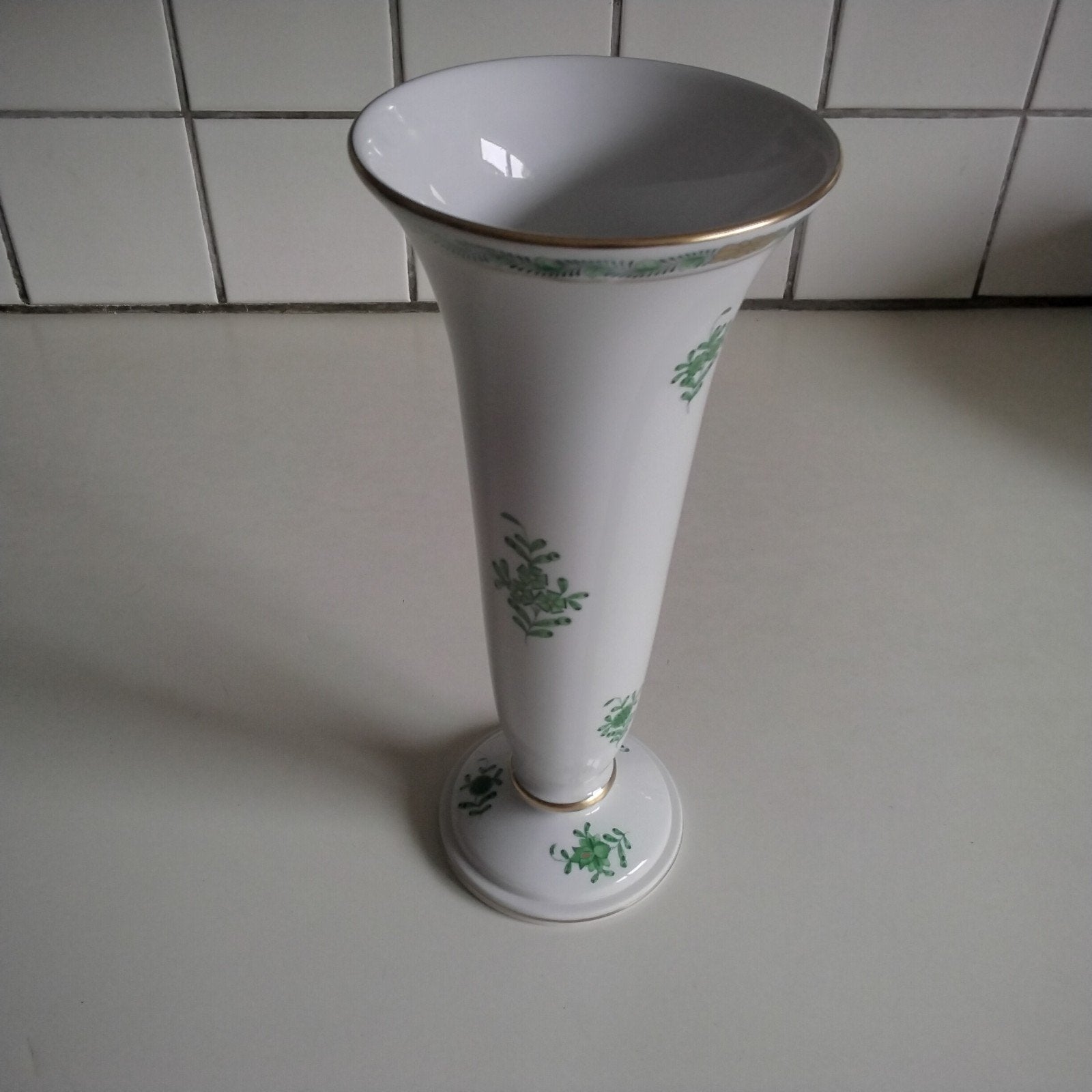 Herend  trompet vaas apponyi groen, Antiek en Kunst, Ophalen of Verzenden
