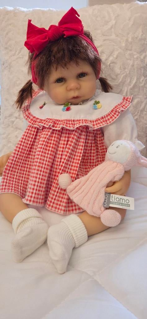 Schattige babygirl., Verzamelen, Poppen, Ophalen of Verzenden, Zo goed als nieuw, Pop