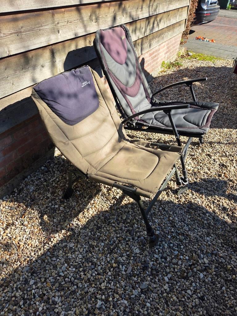 2 Visstoelen - Gebruikt, één met kleine beschadiging, Watersport en Boten, Ophalen