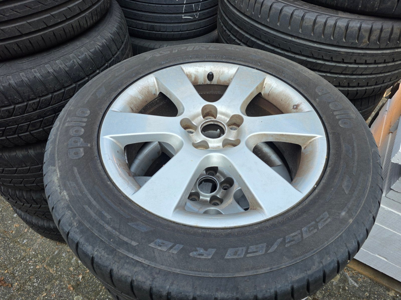 hyundai santa fe 235/60 R18, 18 inch, Gebruikt, Banden en Velgen, Ophalen of Verzenden