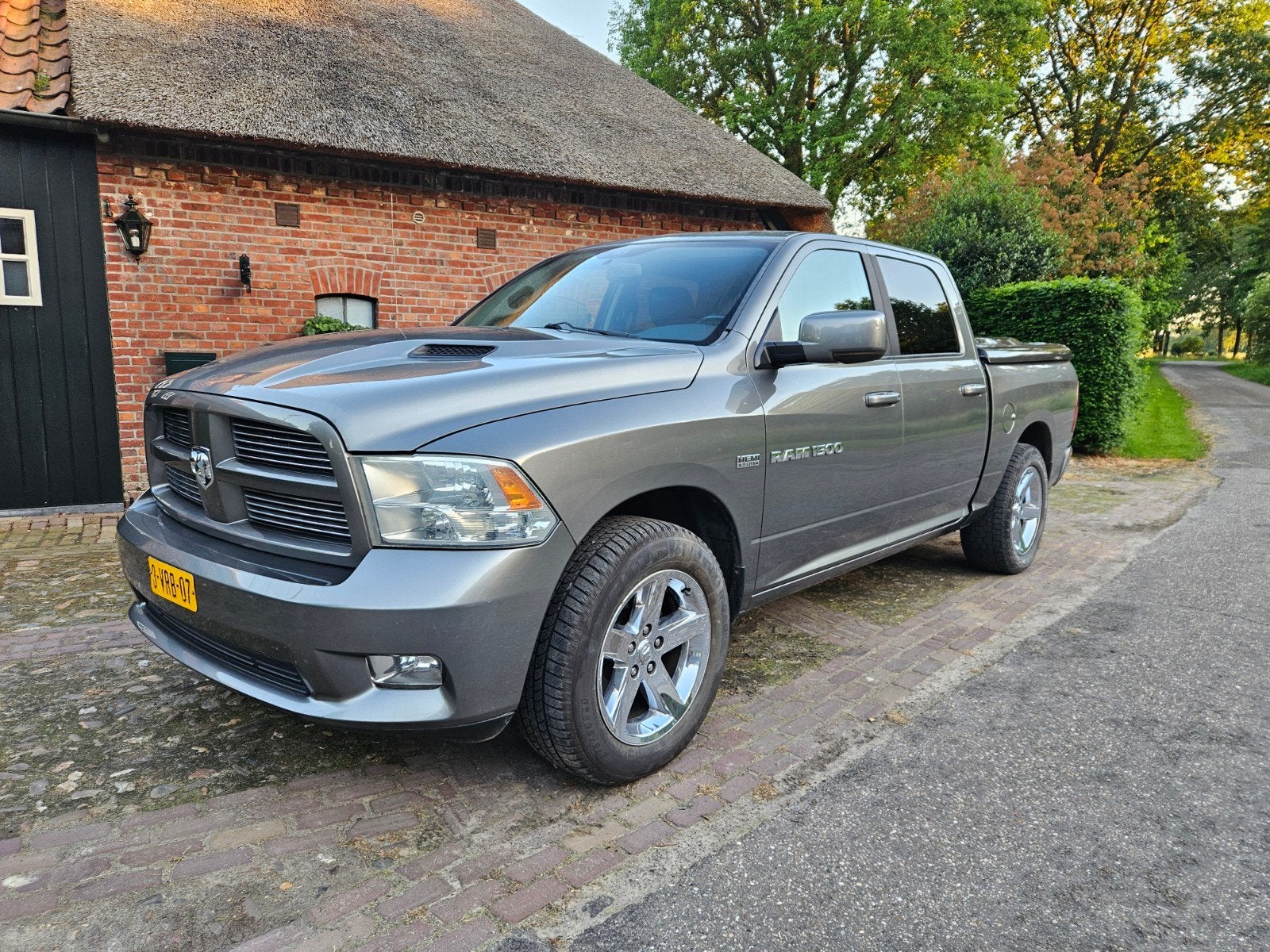 Dodge RAM V8 5.7 marge zeer mooie staat ful option prins lpg, Auto's, Automaat, 5654 cc, Vierwielaandrijving, 396 pk