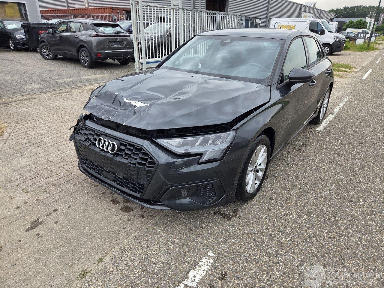 Audi A3 30 TFSI Automaat (bj 2023), Automaat, Overige carrosserieën, Info@audi.de, Audi