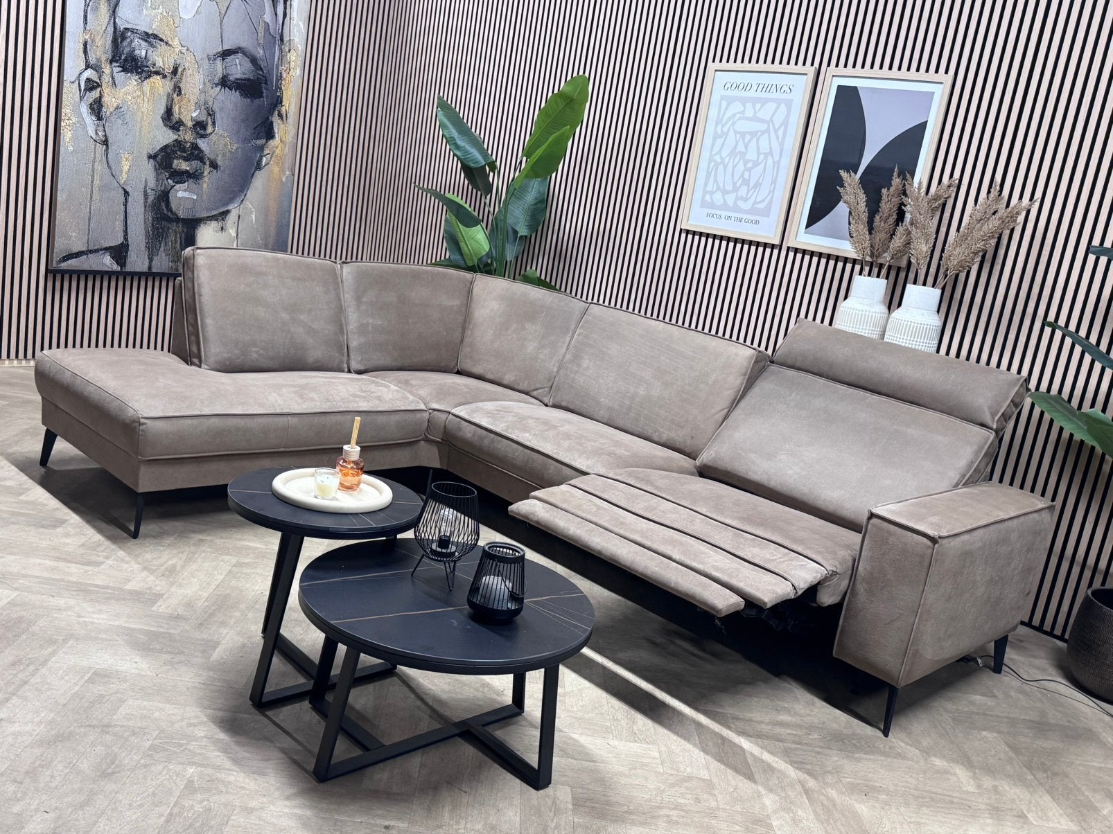 ZGAN Pronto Barrio Hoekbank Elektrisch - Taupe - 292 x 210, 250 tot 300 cm, -, -, Hoekbank