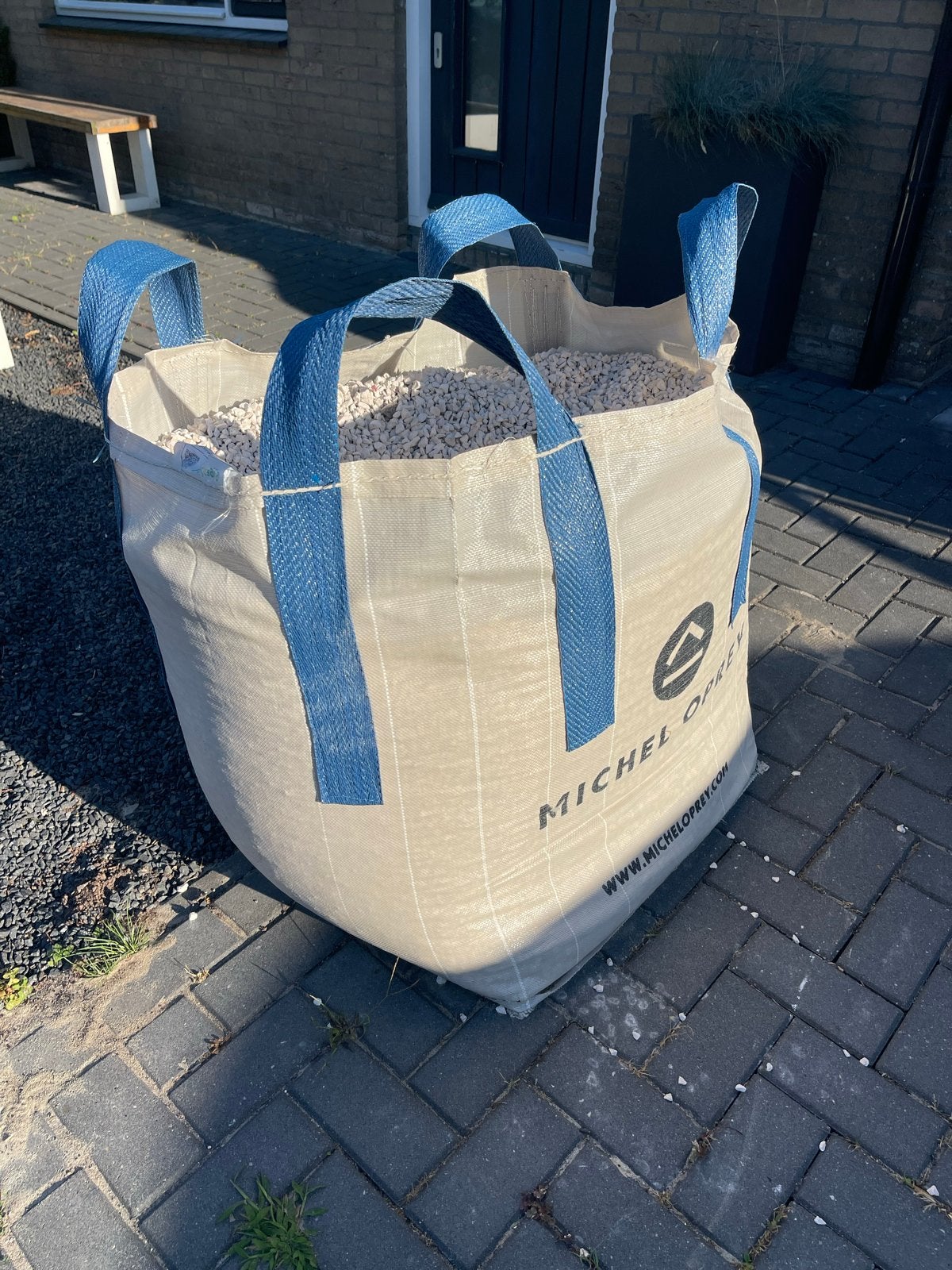 Zak vol beige grind - Nieuw, Ophalen, Nieuw, Beige, Grind