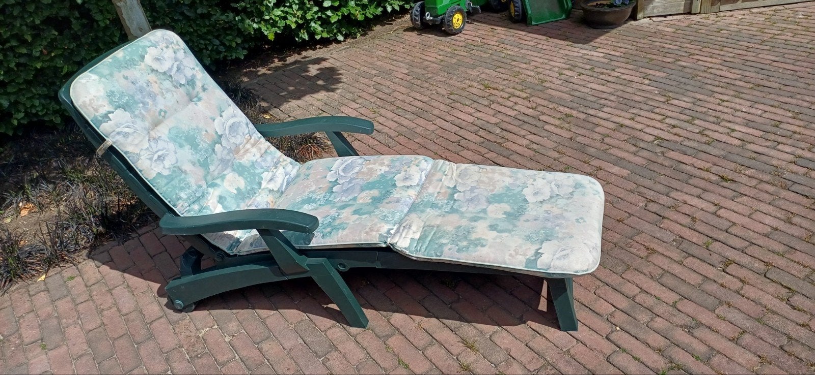 Hartman Ligbed Kunststof Groen - Verstelbaar & Verrijdbaar, Ophalen, Gebruikt, Kunststof, Verstelbaar