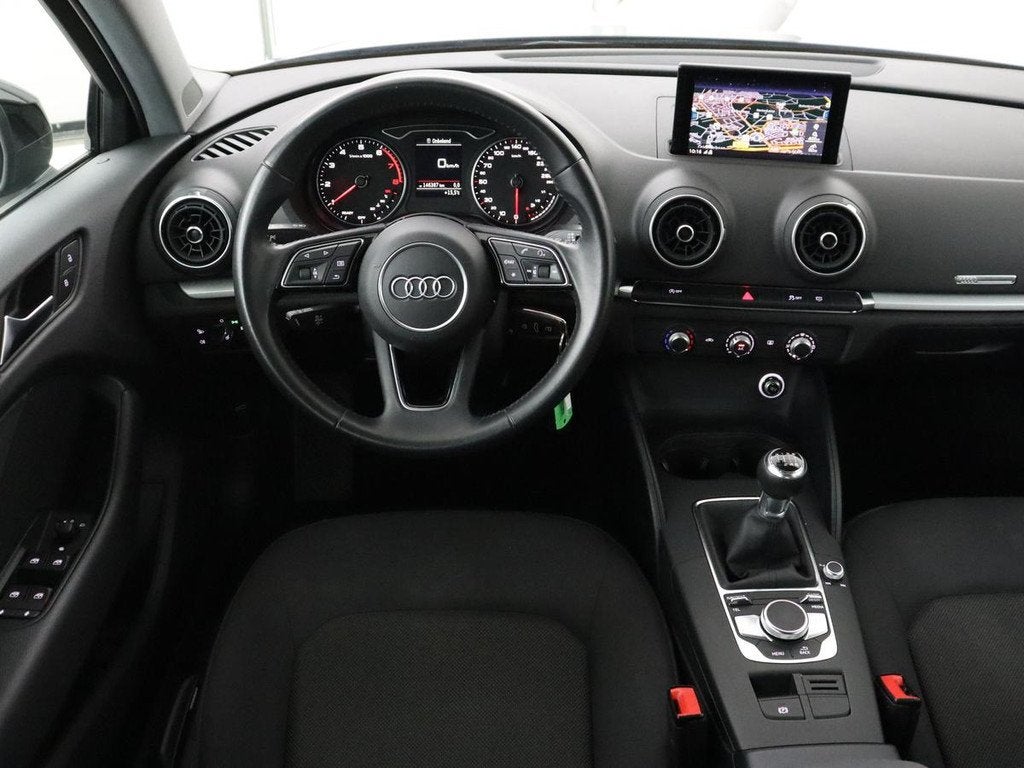 Audi A3 30 TFSI Pro Line | Bi-Xenon | DAB | Navigatie | Crui, Stof, Gebruikt, 116 pk, Zwart