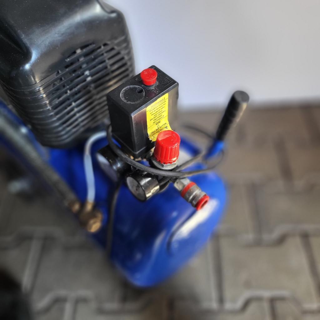 Metabo compresor, Doe-het-zelf en Verbouw, Compressors, Minder dan 25 liter, Ophalen, Minder dan 200 liter/min