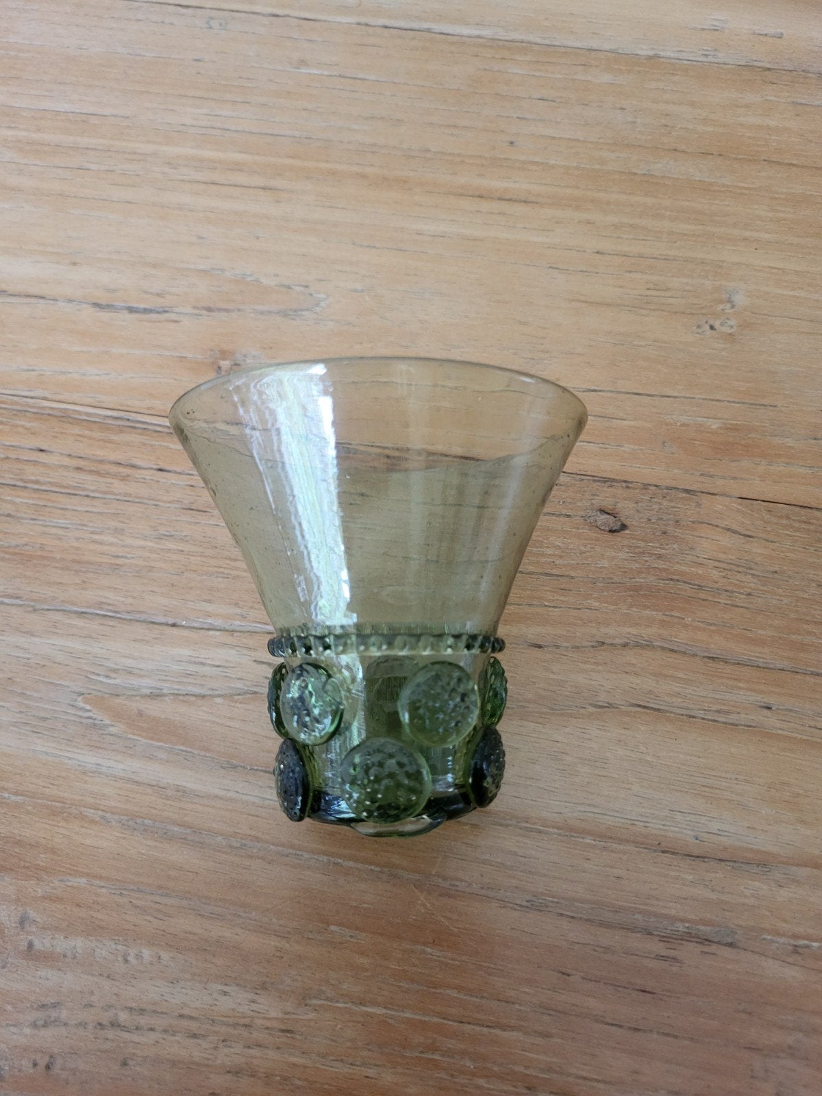 Mooie kleine roemer 7 cm hoog, Antiek en Kunst, Ophalen of Verzenden