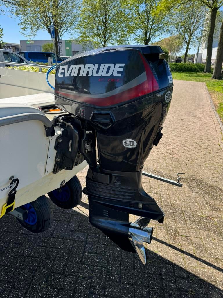 Zeer nette evinrude 60pk E-Tec buitenboordmotor van  2014., Ophalen, Gebruikt, Elektrische start, 30 pk of meer