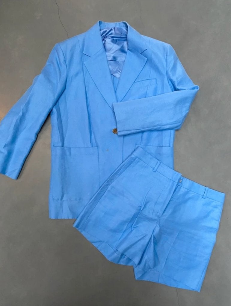 Light Blue Ladies Suit size 36 | Short trousers!, Kostuum of Pak, Blauw, Ophalen of Verzenden, Maat 36 (S)